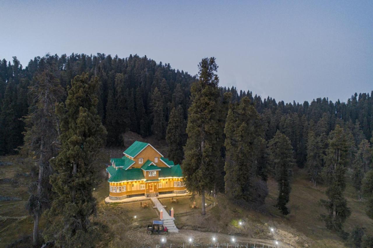 Gulmarg Ski Hill Resort Exterior foto