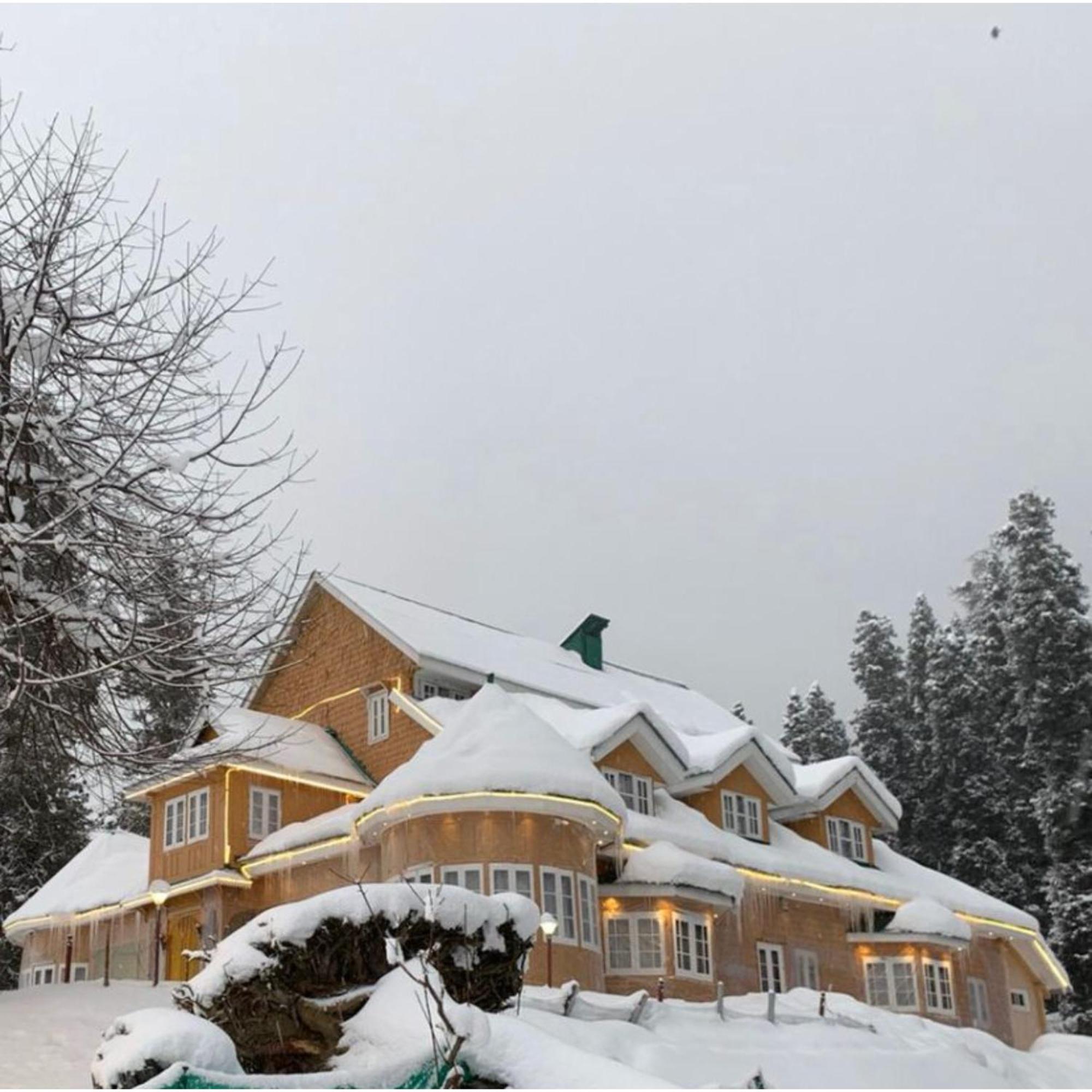 Gulmarg Ski Hill Resort Exterior foto